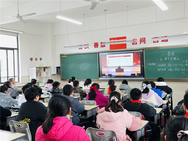 fd9ab7c2-f1d1-4fa9-b548-647179777d1b.jpg