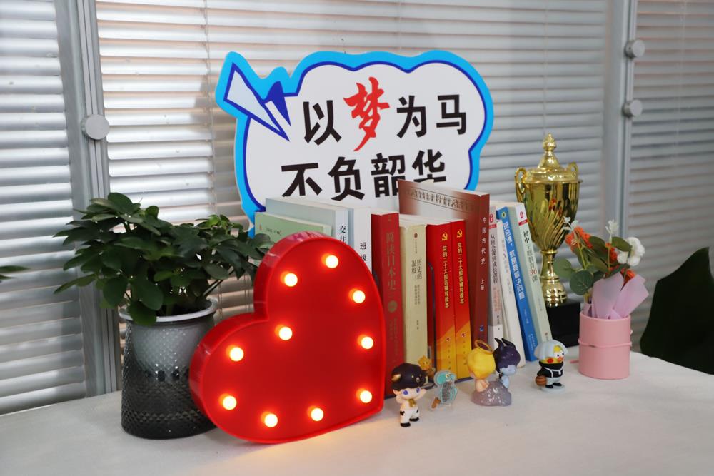 8e3a54a99be34a039ffd9a9796fd12be.JPG