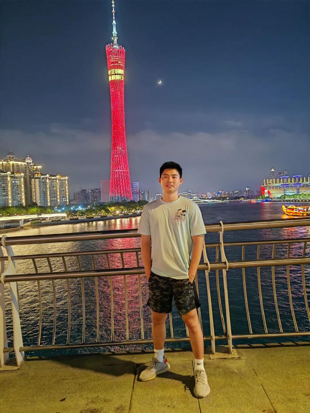 08112910428442fb9730c1357a173bfd.jpg