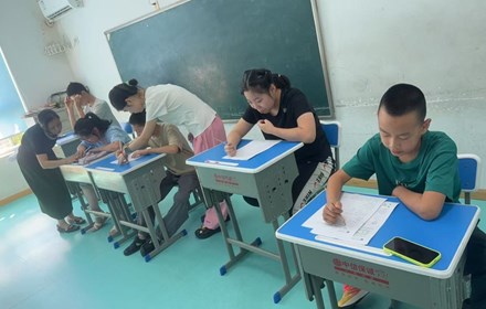 深耕课堂提质量，务实教研促成长