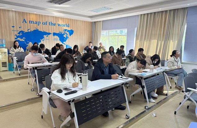 “青”舟不惧万重山，深耕数学育新人——苏州工业园区初中数学学科培训基地（星海片区）研修活动纪实